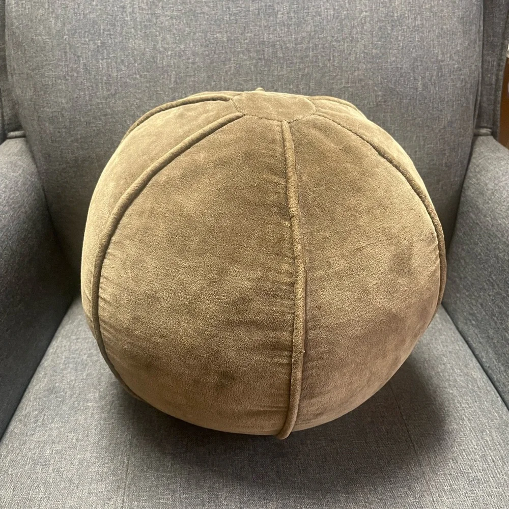 Crate and Barrel Brenner 12